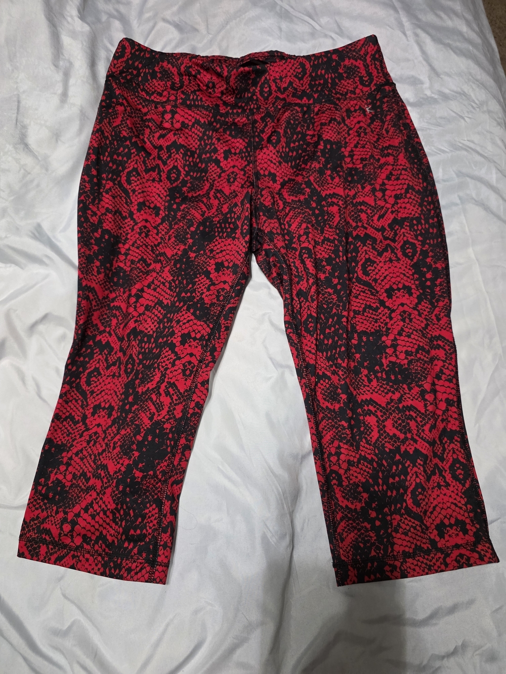 Danskin Red and Black Snake-Print Capris